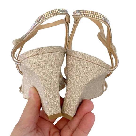 Badgley Mischka Unity Embellished Wedge Sandals 6.5 Gold NEW - Picture 4 of 7